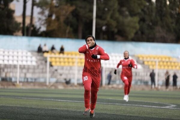 پرسپولیس در فوتبال زنان چهارمین برد را کسب کرد
