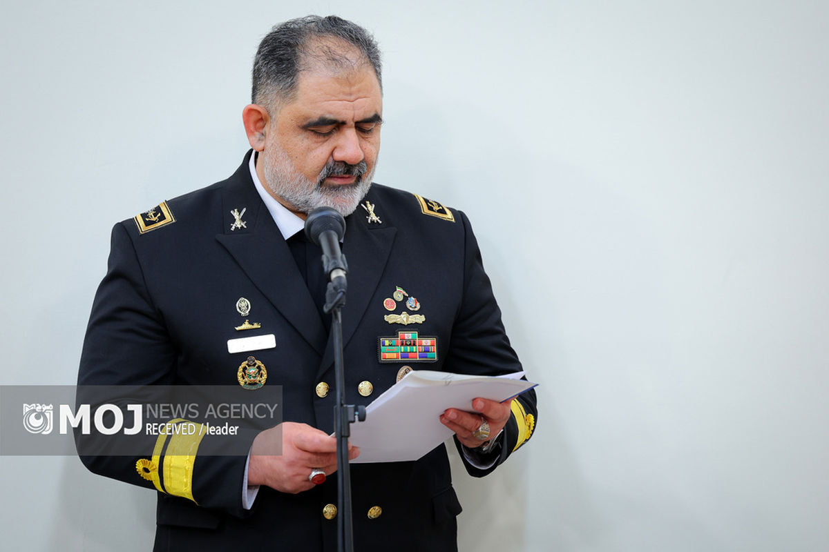 دیدار فرماندهان نیروی دریایی ارتش با رهبر انقلاب اسلامی