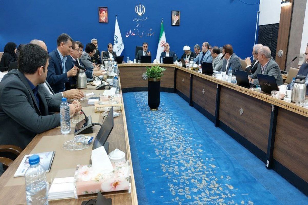 معاون آموزشی وزیر علوم