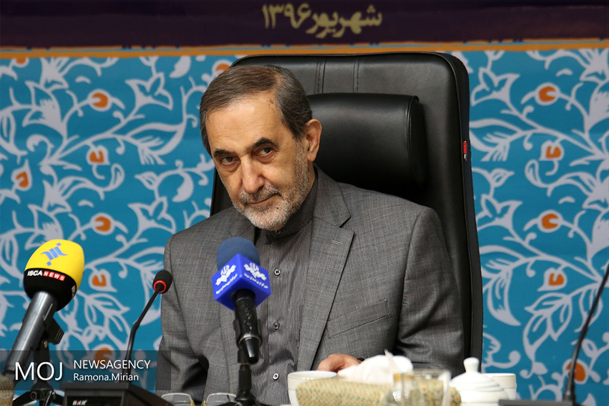 ولایتی/ همایش تحول در علوم پزشکی دانشگاه آزاد اسلامی‎