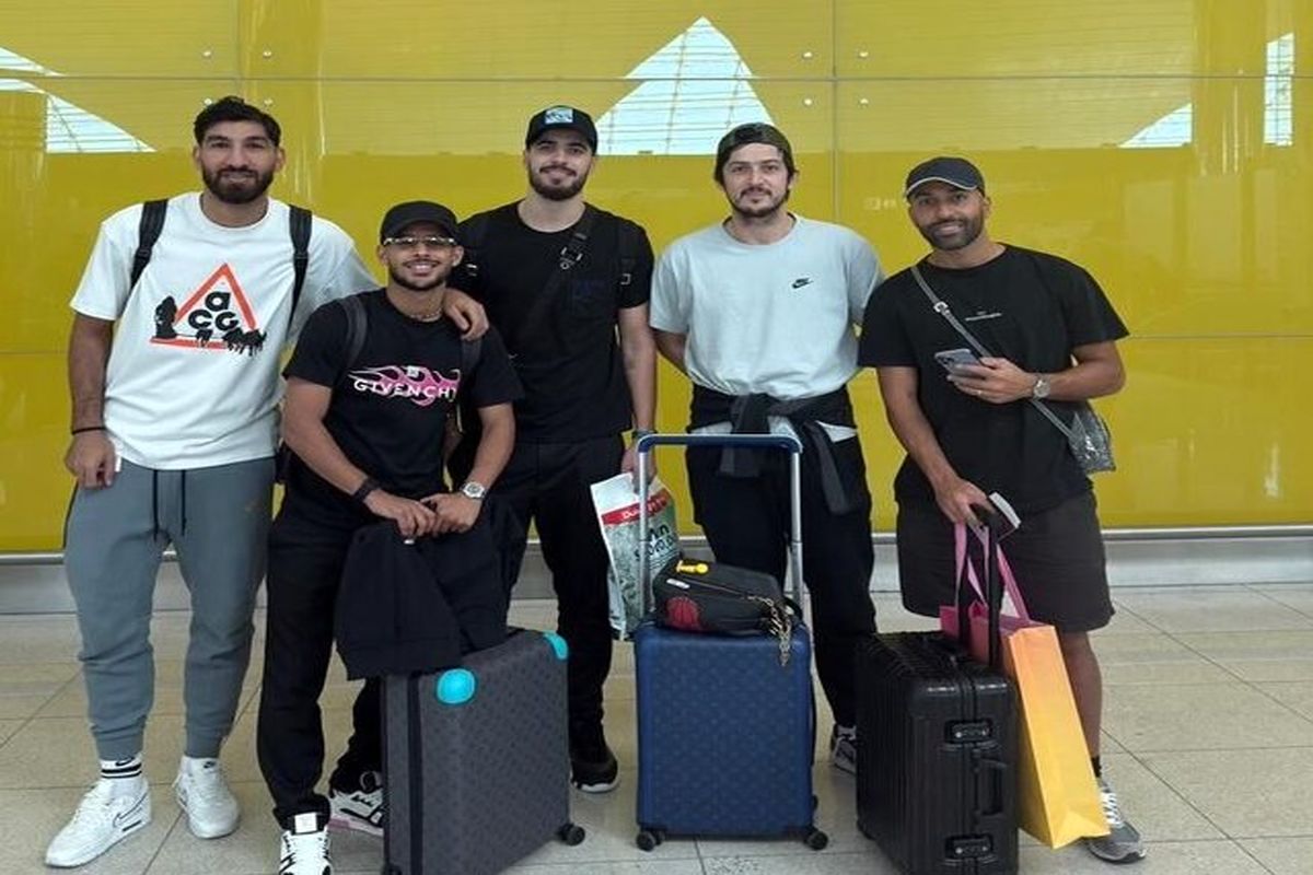 سردار آزمون، سامان قدوس، مهدی قایدی، شهریار مغانلو و سعید عزت‌اللهی