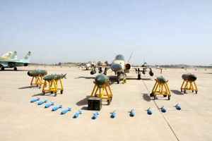 بر پایی نمایشگاه هوایی راهیان نور در پایگاه چهارم شکاری دزفول 