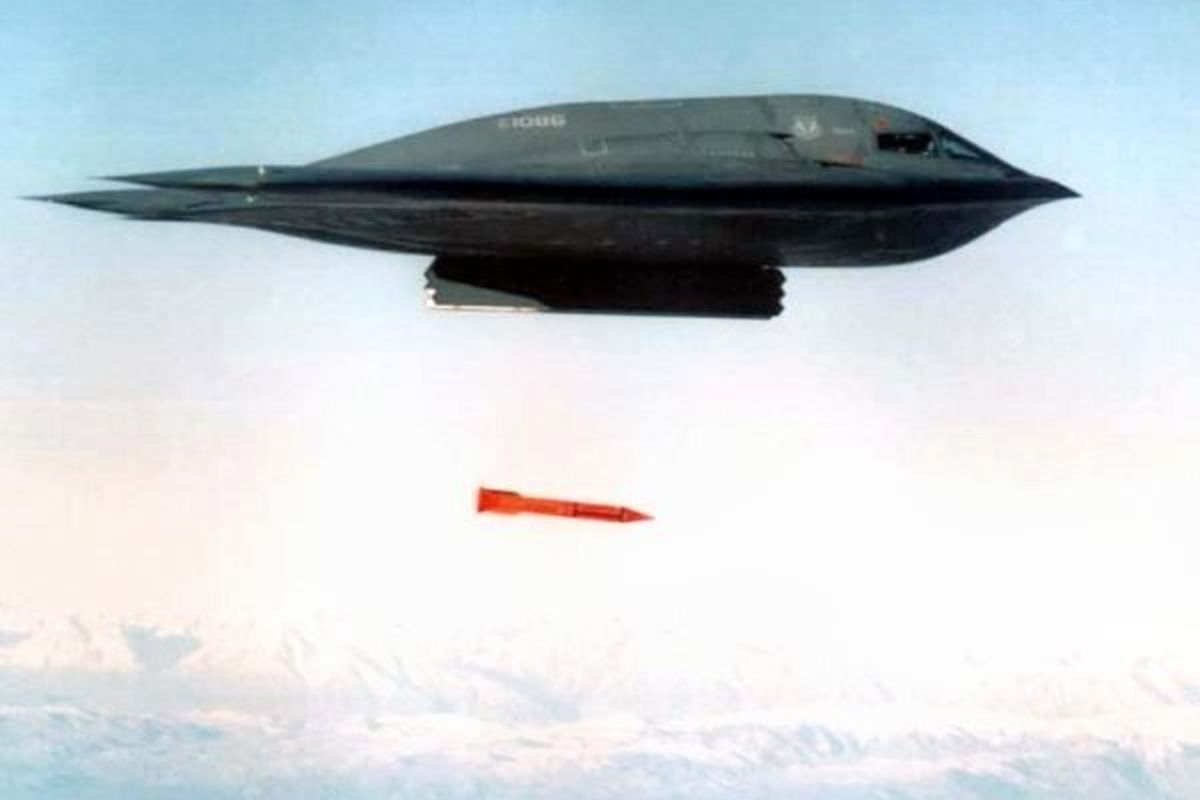 بمب سنگرشکن