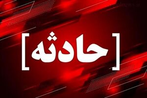 آتش‌نشانان بندرعباس دو سرنشین قایق واژگون‌شده را نجات دادند