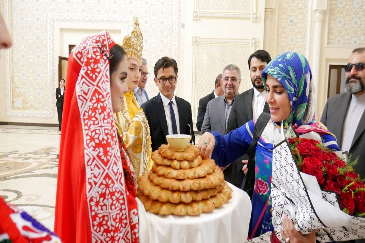 نادره رضایی