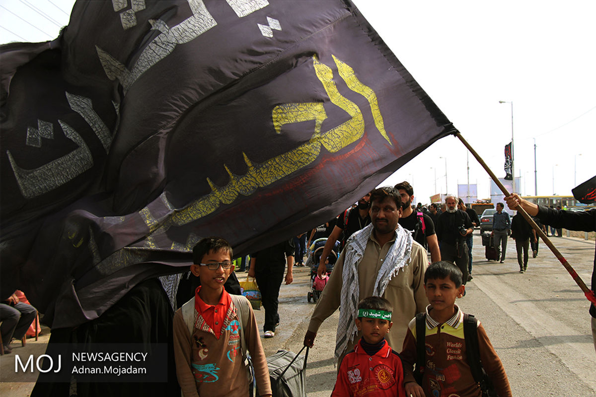 پیاده روی زائرین اربعین حسینی