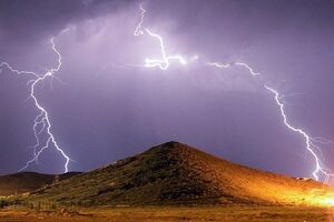 رگبار پراکنده در مناطق شمالی و باد شدید در مناطق جنوبی تهران طی هفته آینده
