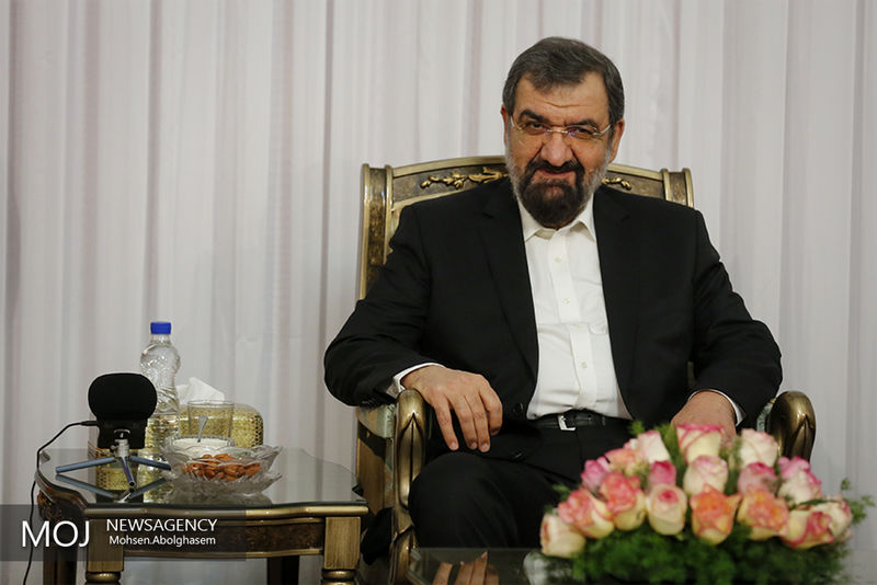 رضایی طرح موضوع رفراندوم از سوی روحانی را نقد کرد