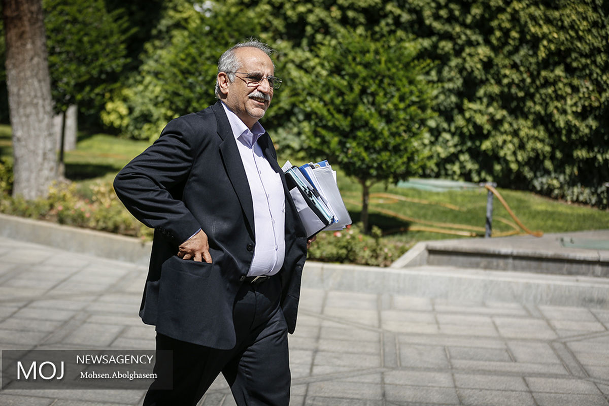 حاشیه جلسه هیات دولت 