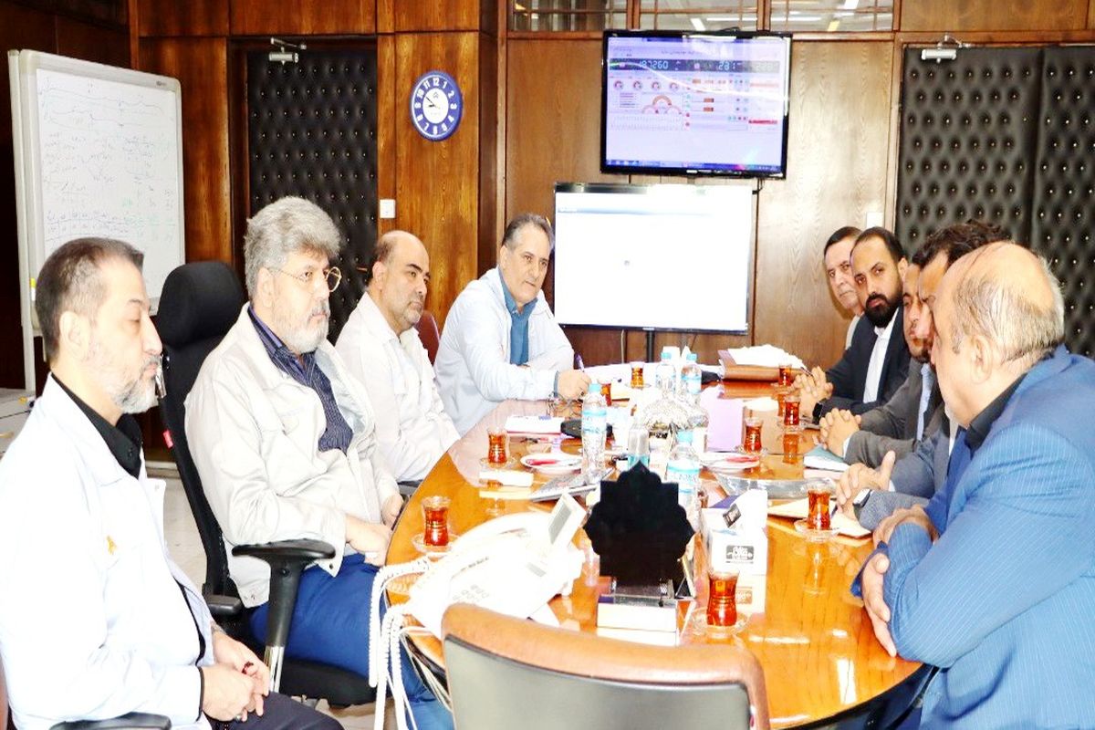 دیدار عیسی فرهادی با مدیران عامل شرکت های خودروساز کشور