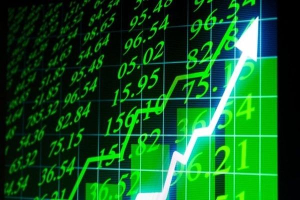 رشد ۱۰۶ هزار واحدی شاخص کل بورس در معاملات امروز