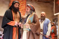 بازغی با «مهمان‌کشی» به تلویزیون می‌آید/ آمریکا در شبکه نمایش سیما رسوا می‌شود