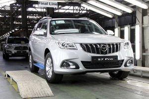 قیمت خودرو امروز ۷ دی ماه ۱۴۰۳ در بازار مشخص شد