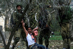 رژیم صهیونیستی 3 فلسطینی را در نزدیکی نوار غزه بازداشت کرد