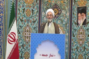 آمریکا اثرگذاری خود را در منطقه از دست داده است/عدول از خط انقلاب و ولایت خیانت است