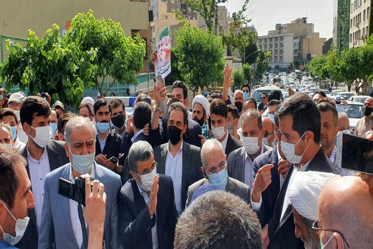 احمدی نژاد