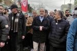 حضور رئیس مجلس در جمع راهپیمایان ۲۲ بهمن