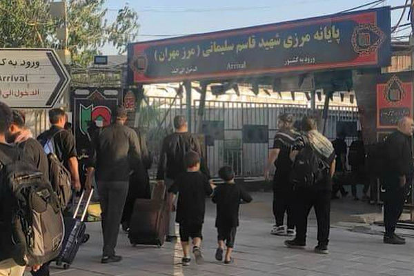 عبور مسافران از مرز شهید سلیمانی (مهران) در سال جاری به مرز هشت میلیون نفر رسید