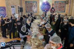 افطاری کریمانه در اصفهان