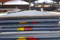 قیمت ورق S235JR به چه عواملی بستگی دارد؟