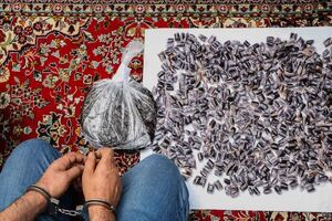 دستبند پلیس بر دستان سوداگر مرگ