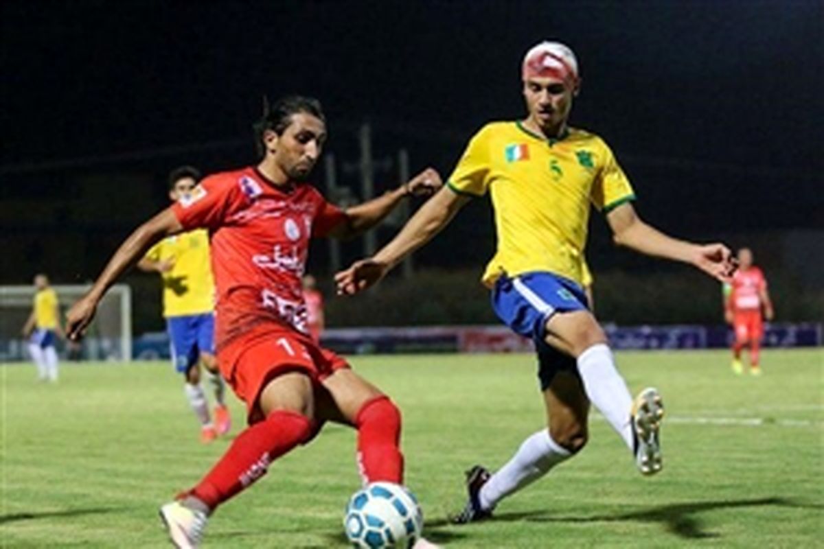 بازی نفت آبادان و تراکتور 2