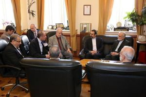 مردم ایران حاضر نیستند به استقلال‌ شان خدشه‌ای وارد شود