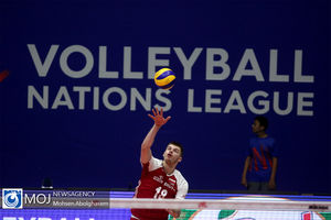 دیدار تیم های ملی والیبال لهستان و روسیه