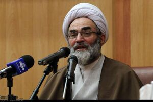 تاسی از ویژگی های شخصیتی امام راحل وظیفه ی مهم مسئولان است