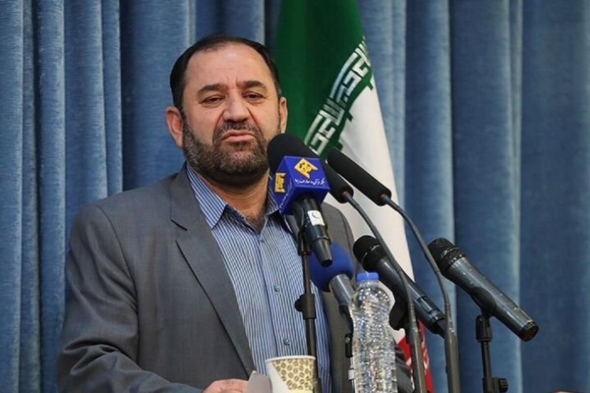 حسین اکبری