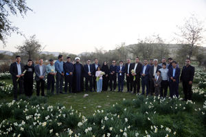 اجرای طرح «روستاآباد» در جشنواره گل نرگس کازرون کلید خورد