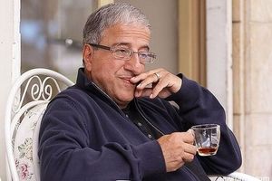 من اینجا ریشه در خاکم