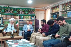 فعالیت دانشجویان انجمن‌های اسلامی بر مبنای اسلام ناب باشد