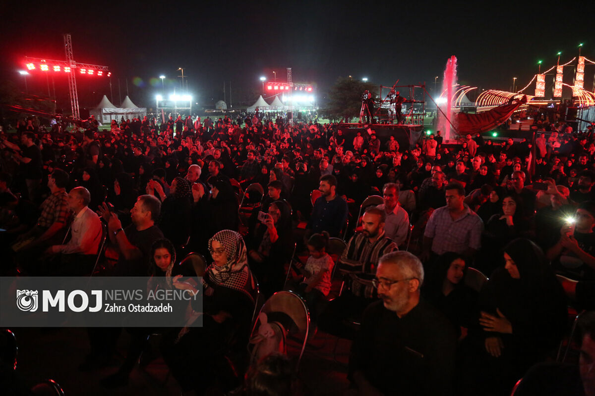 سوگواره آیینی "محرم شهر" در میدان آزادی تهران