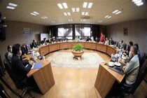 نمایندگان مجلس شورای اسلامی از فولاد مبارکه به عنوان سرمایۀ ملی حمایت می کنند