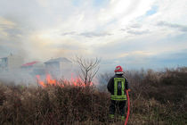 امداد رسانی به ۴۴ مورد حریق و حادثه توسط آتش نشانان شهر رشت