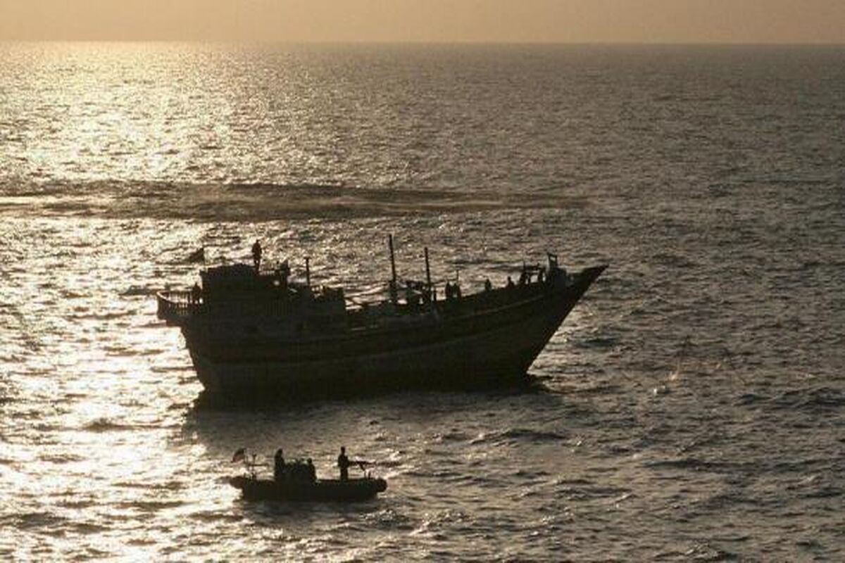 توقیف لنج