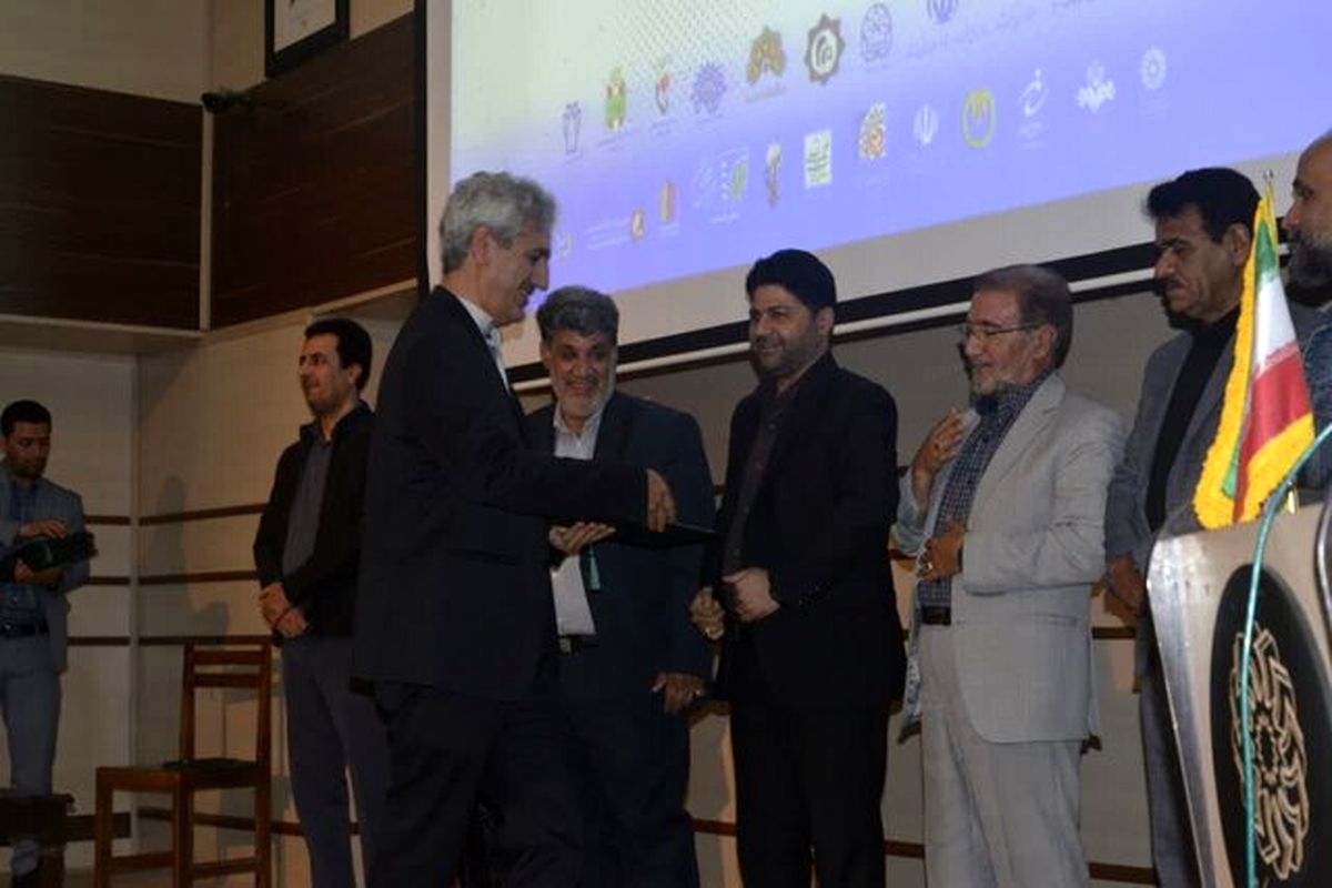 اختتامیه کارگاه ملی نقاشی خیابانی "هنر راویان غزه" کرمانشاه