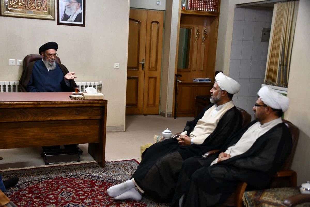 امام جمعه اصفهان