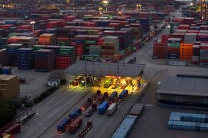 ترامپ به خزانه‌داری آمریکا برای کاهش تعرفه چین چراغ سبز نشان داد