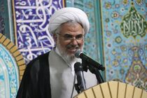 تاکید امام جمعه بندرعباس بر لزوم بازنگری در سهمیه‌ آب کشاورزی هرمزگان