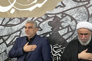 گیلان یکپارچه در سوگ شب عاشورای حسینی/حضور استاندار گیلان در مراسم عزاداری حرم مطهر خواهر امام رشت