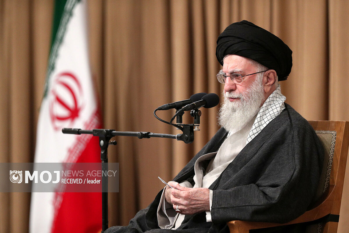 دیدار رئیس‌جمهور و اعضای هیئت دولت با رهبر انقلاب اسلامی