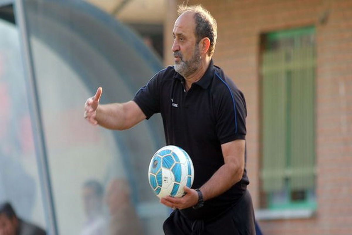 اکبر میثاقیان