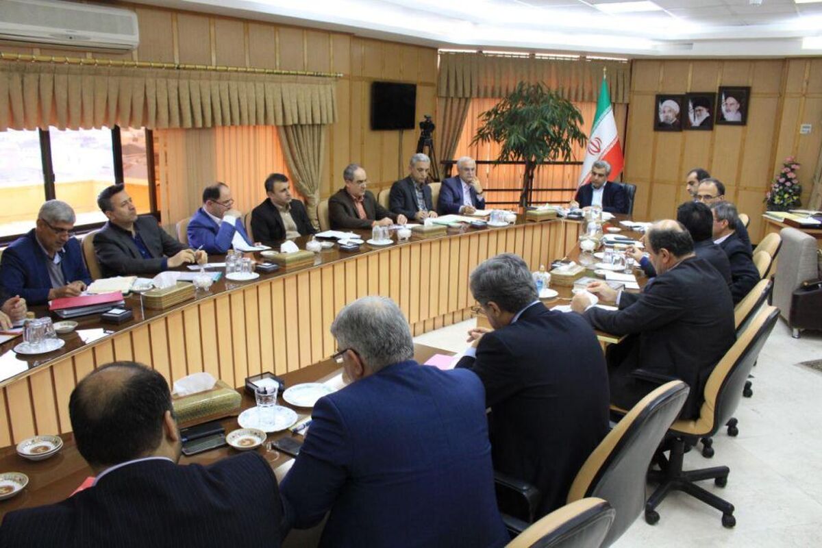 استاندار گیلان در نشست با فرمانداران