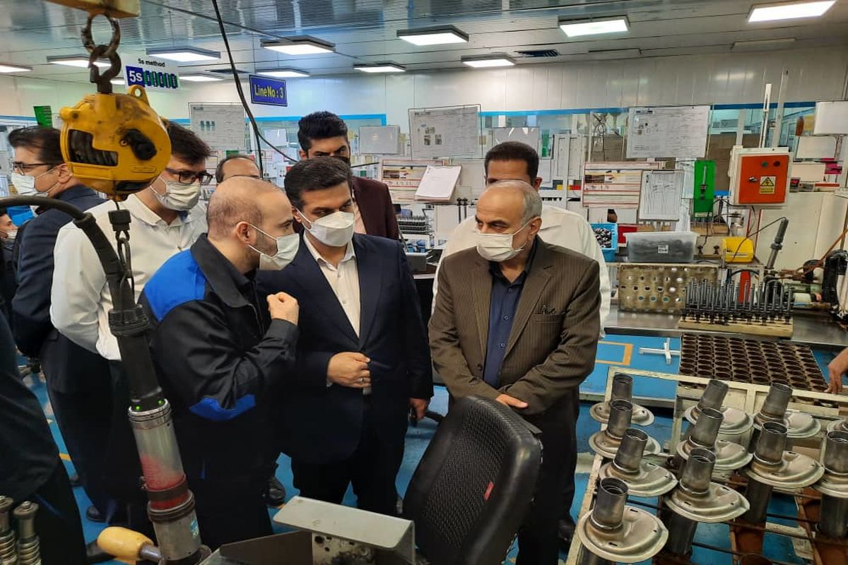 مدیرکل صمت گیلان در بازدید از کارخانجات قطعه ساز خودرو