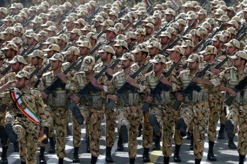 فرزندان خانوادههای ایثارگران از خدمت سربازی معاف نیستند