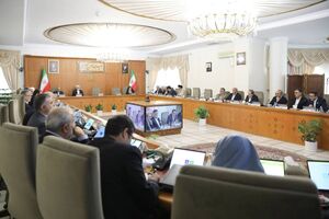 نخبگان و تریبون‌داران اظهاراتی مطرح نکنند که موجب کاهش وحدت و انسجام ملی شود