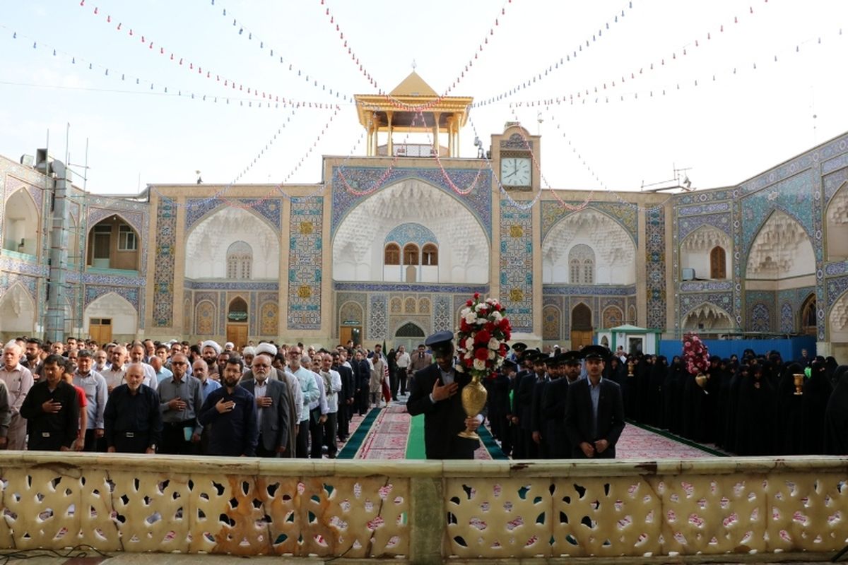 غبارروبی حرم حضرت معصومه