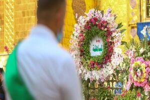 جشن مباهله در حرم امام علی (ع) +تصاویر
